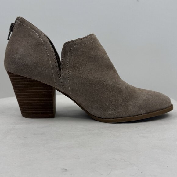 Fergie Carmin Womens Size 11M Tan Suede Leather Ankle Boots Zip Back Heel Shoes - Picture 5 of 15